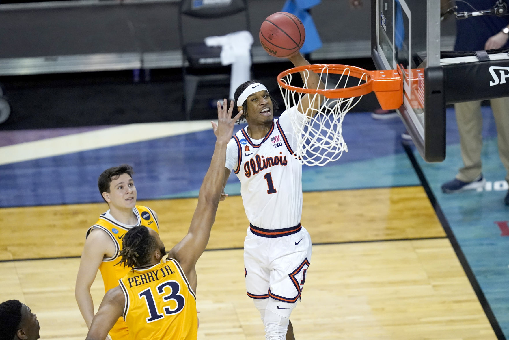 NCAA Drexel Illinois Basketball